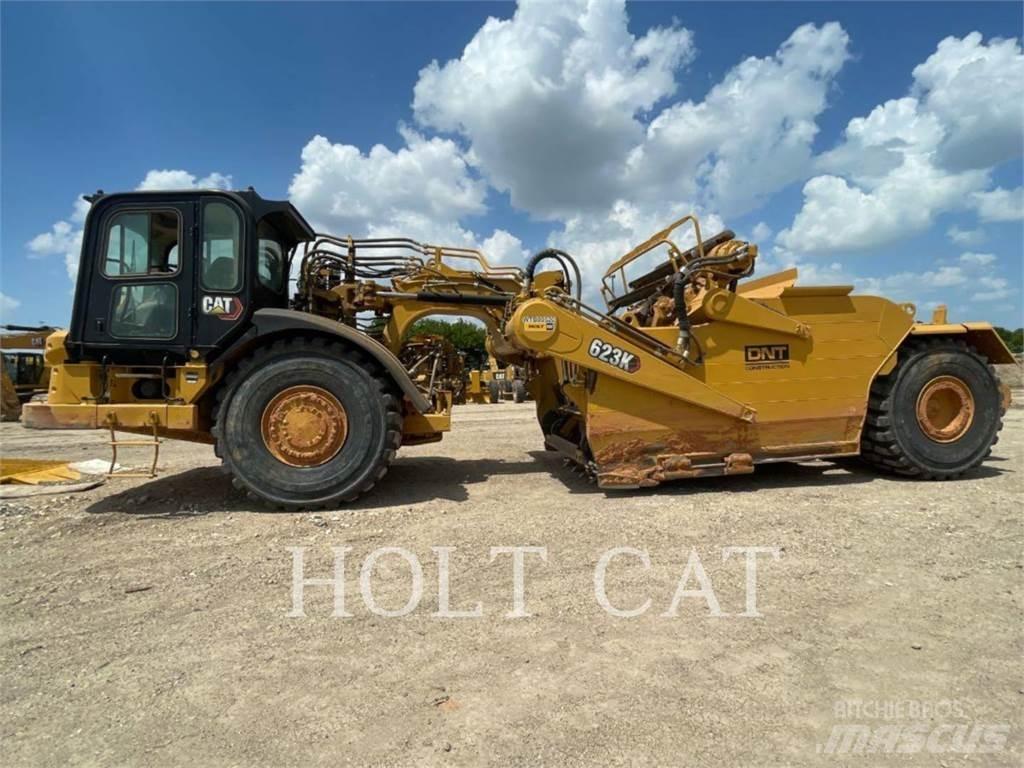 CAT 623K スクレイパー