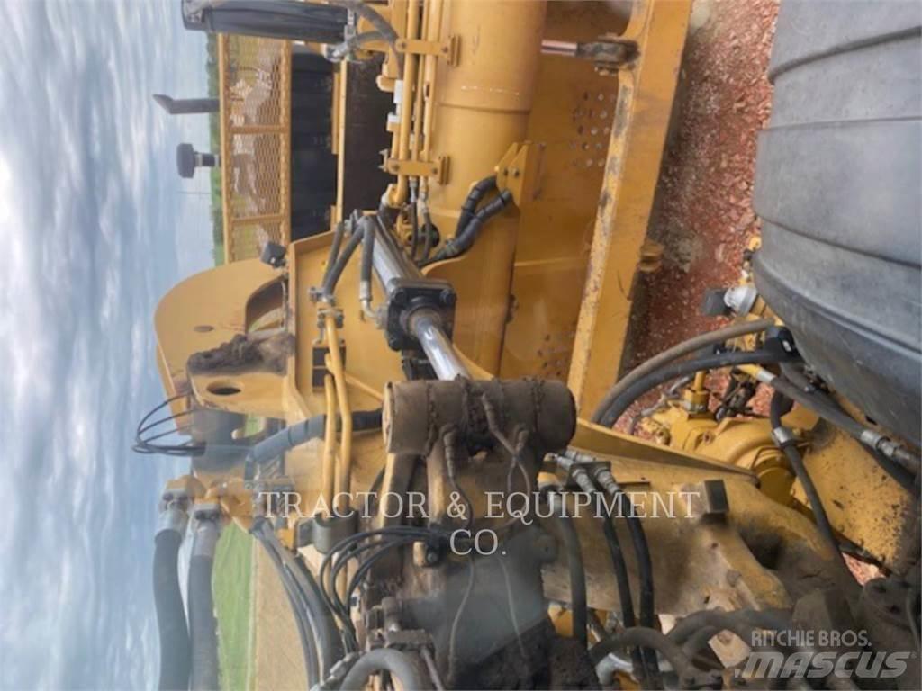 CAT 627H スクレイパー