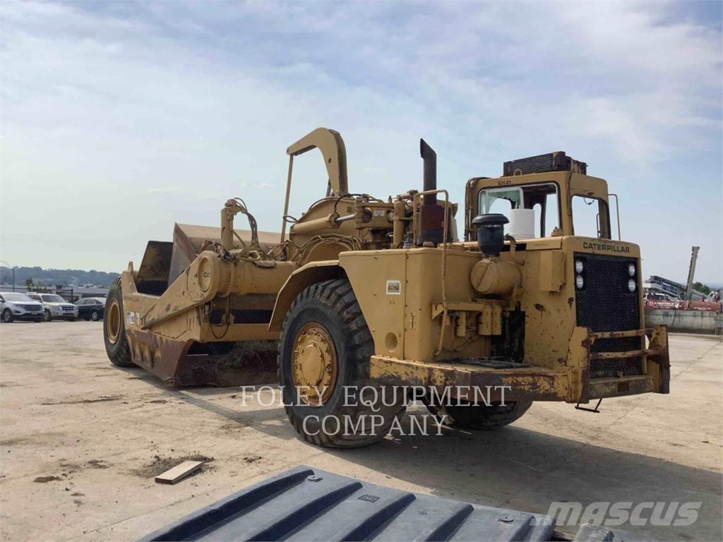 CAT 631D スクレイパー