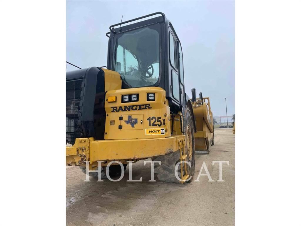 CAT 631K スクレイパー