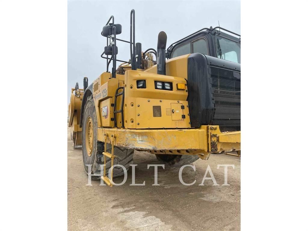 CAT 631K スクレイパー