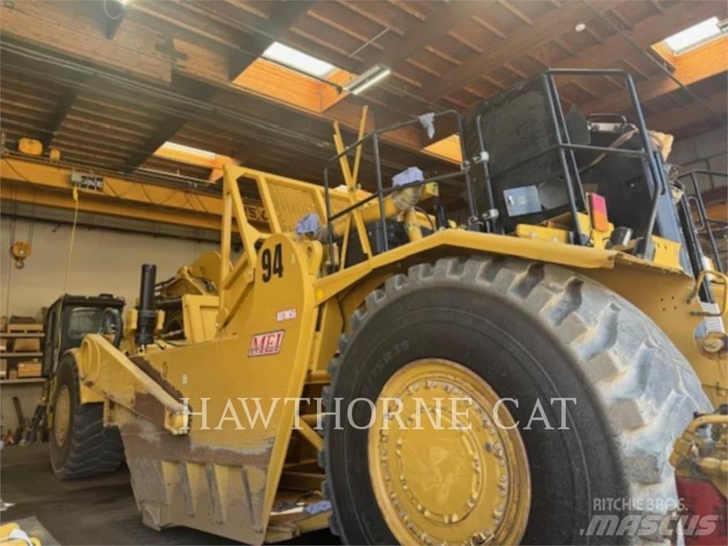 CAT 657 スクレイパー