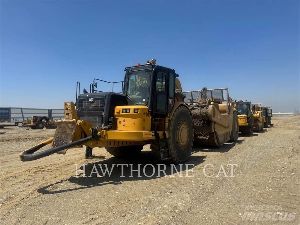 CAT 657 スクレイパー