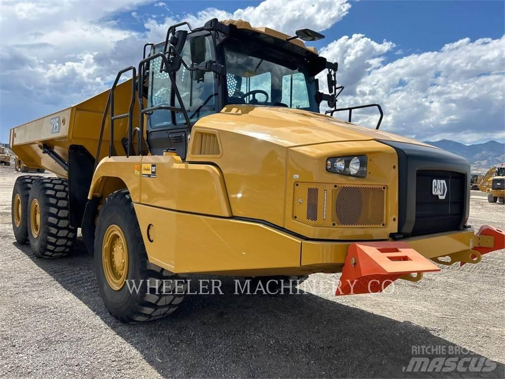 CAT 725 アーティキュレート式ダンプトラック