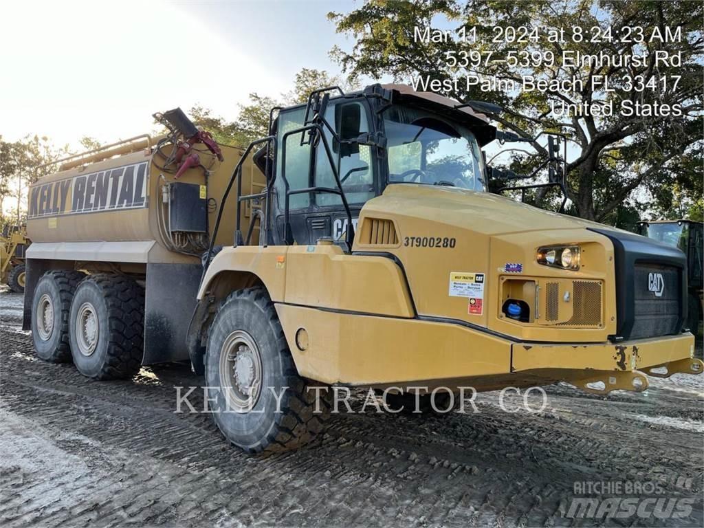 CAT 725 アーティキュレート式ダンプトラック