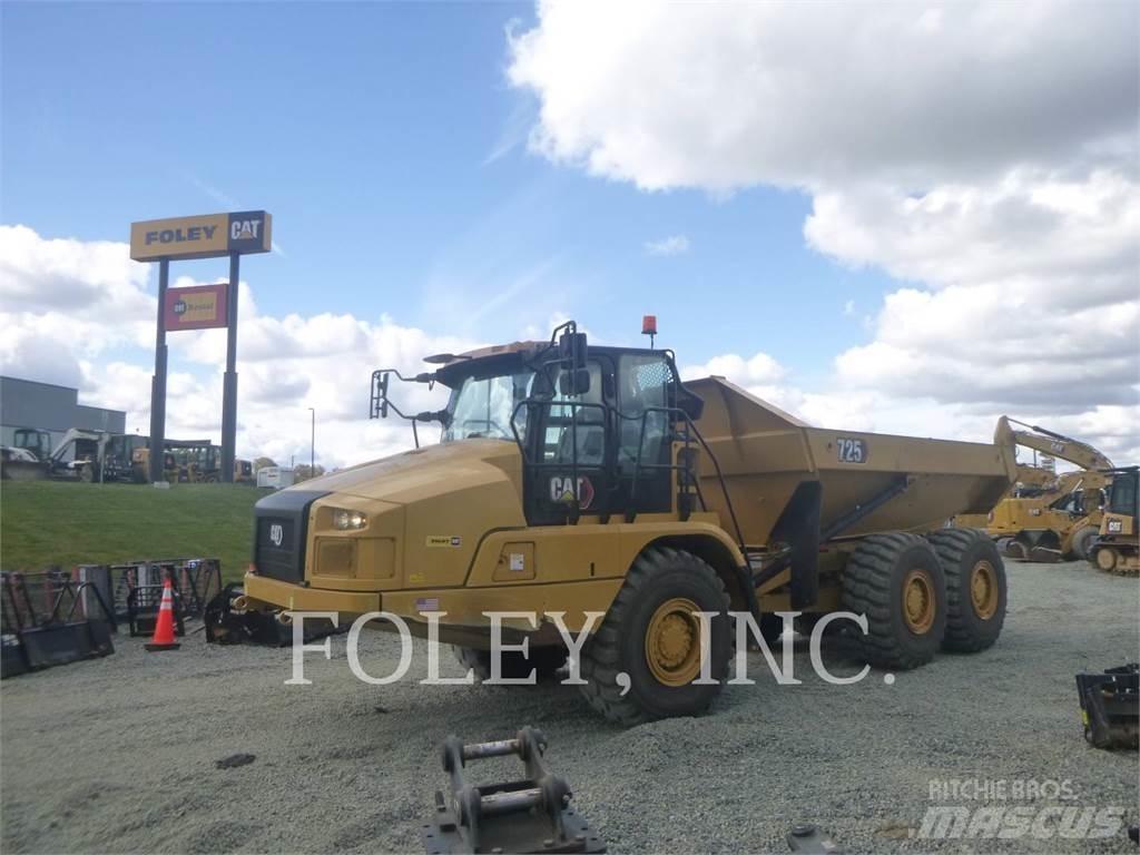 CAT 725-04 アーティキュレート式ダンプトラック