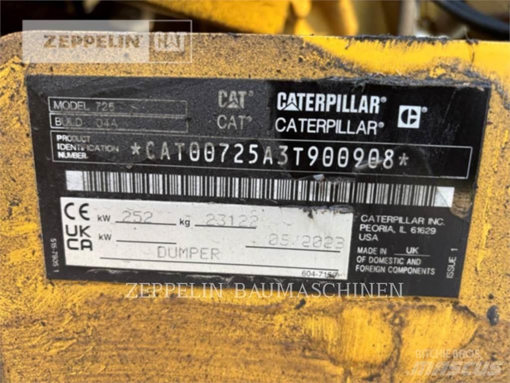 CAT 725-04A アーティキュレート式ダンプトラック