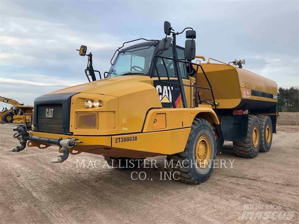 CAT 725 C 2 アーティキュレート式ダンプトラック