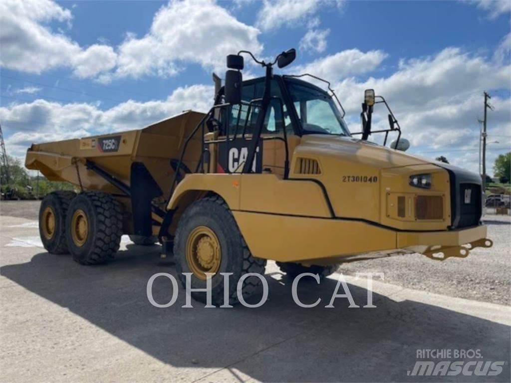 CAT 725C2 アーティキュレート式ダンプトラック