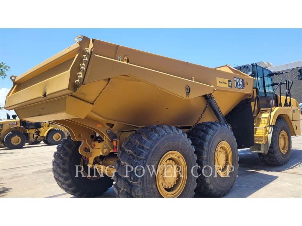 CAT 725TG アーティキュレート式ダンプトラック