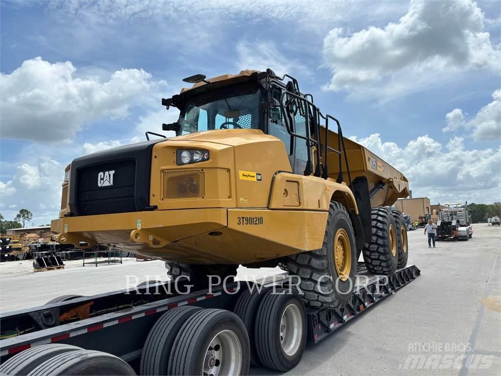 CAT 725TG アーティキュレート式ダンプトラック