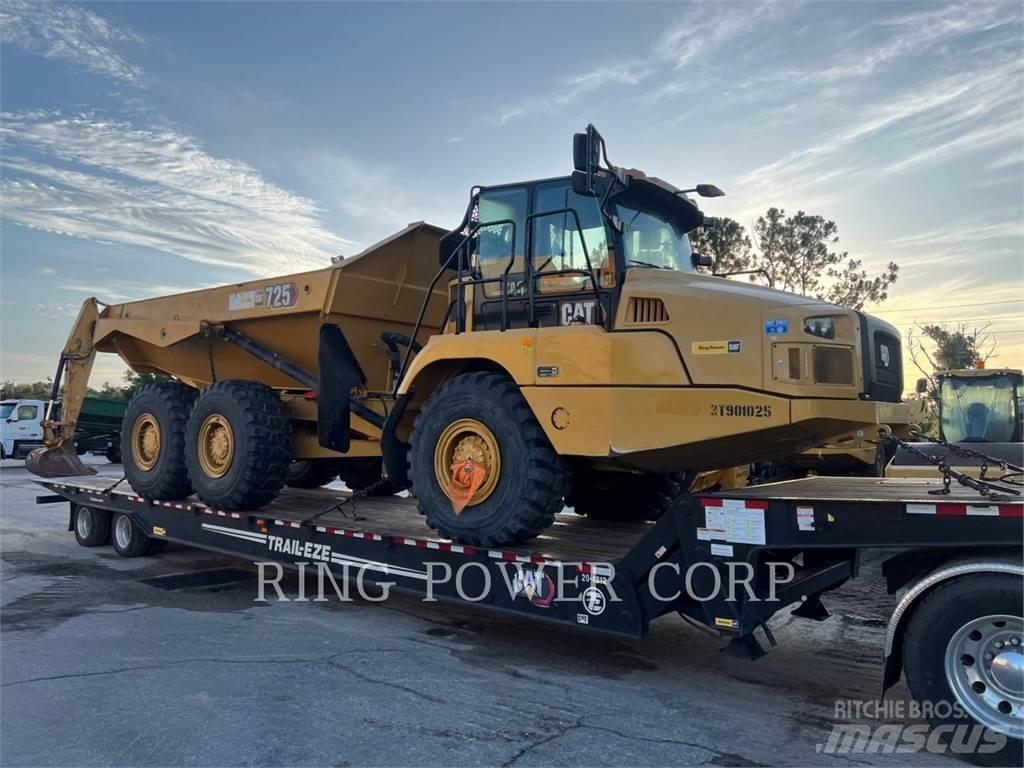 CAT 725TG アーティキュレート式ダンプトラック