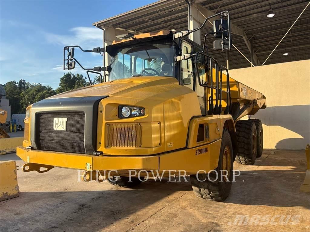 CAT 725TG アーティキュレート式ダンプトラック