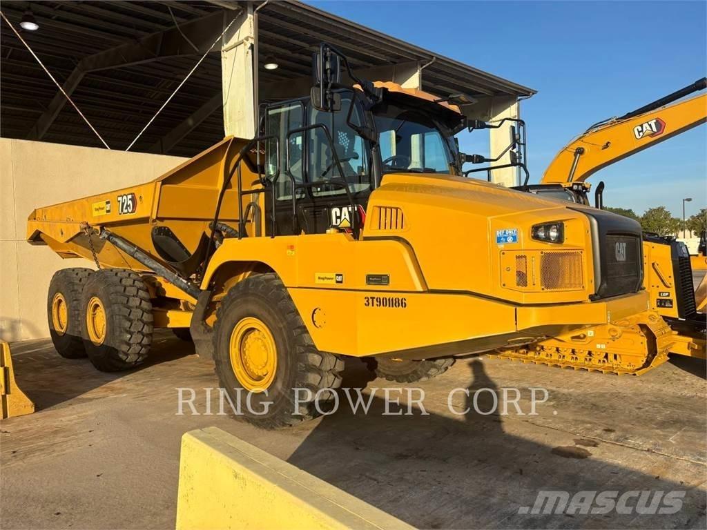 CAT 725TG アーティキュレート式ダンプトラック