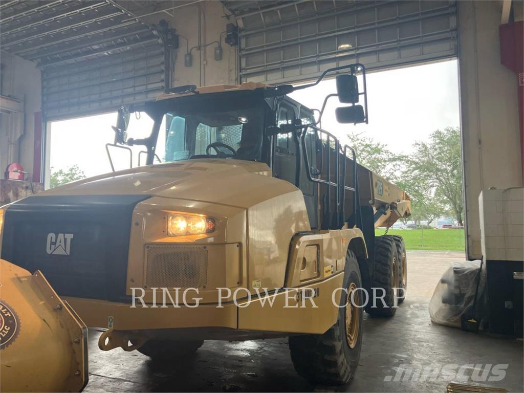 CAT 725TG アーティキュレート式ダンプトラック