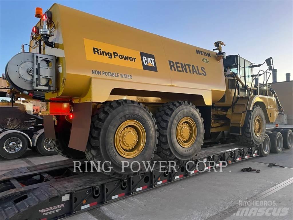 CAT 725WW タンカートラック