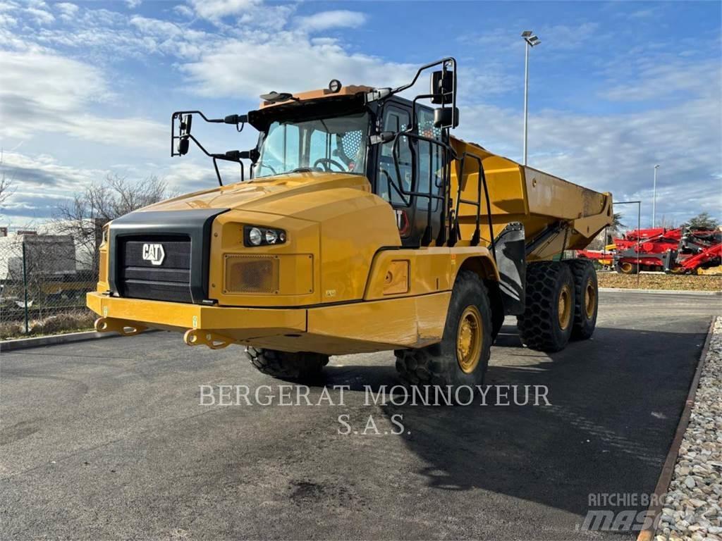 CAT 730 アーティキュレート式ダンプトラック