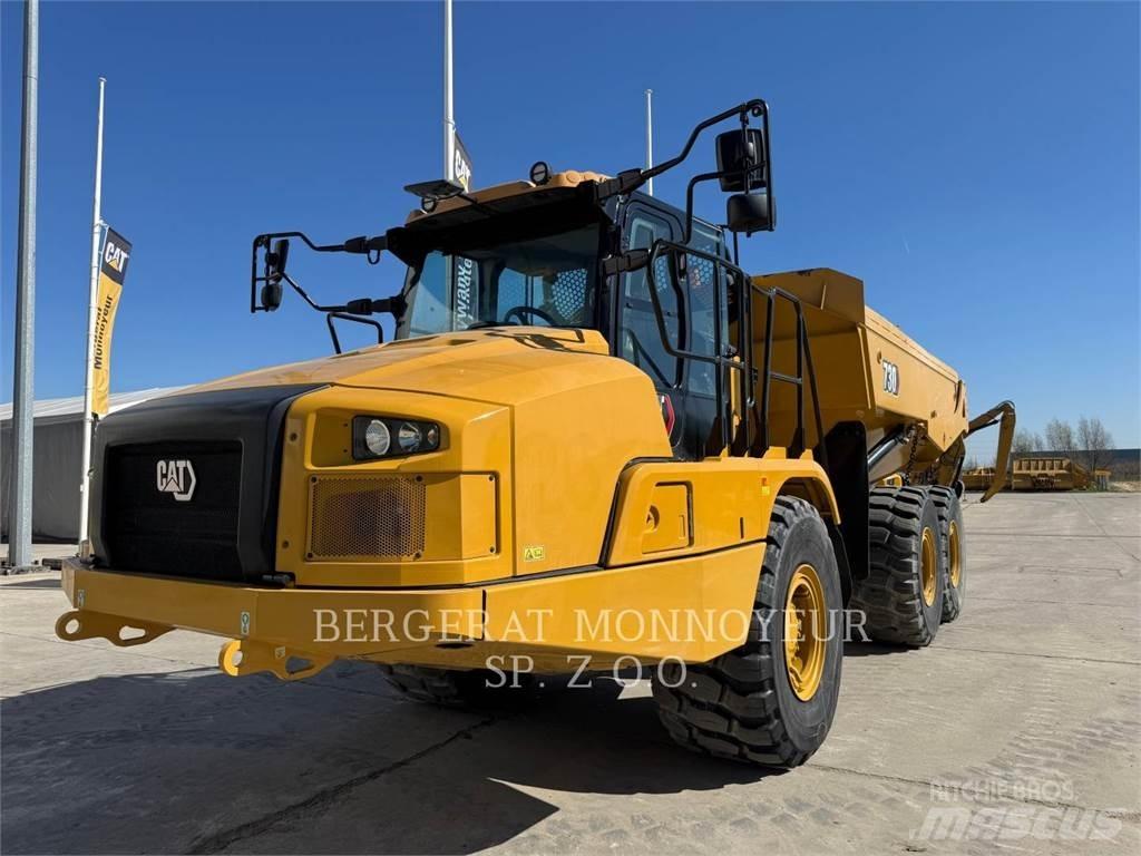 CAT 730 アーティキュレート式ダンプトラック