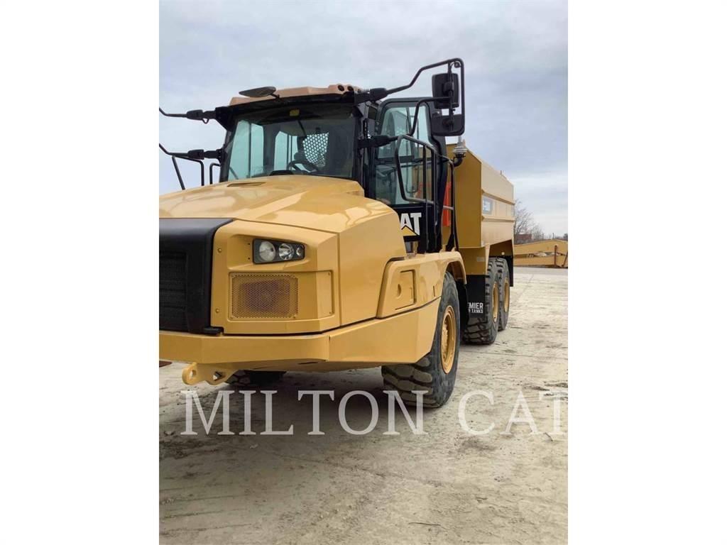 CAT 730 アーティキュレート式ダンプトラック