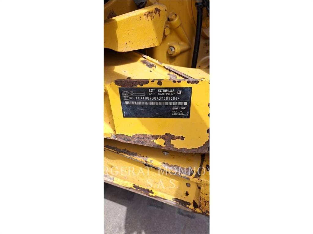 CAT 730 アーティキュレート式ダンプトラック