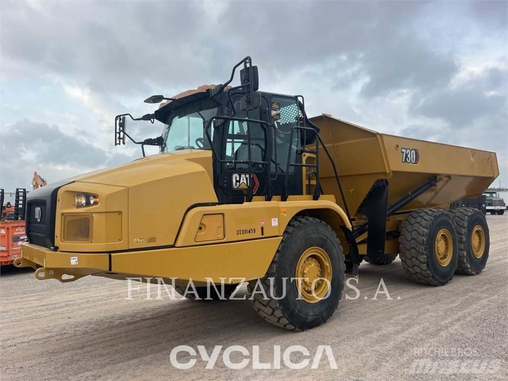CAT 730 アーティキュレート式ダンプトラック