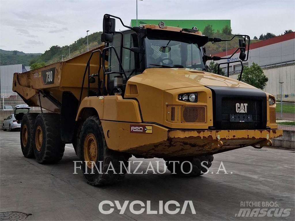 CAT 730 アーティキュレート式ダンプトラック