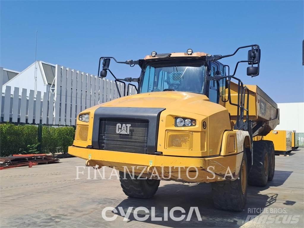 CAT 730 アーティキュレート式ダンプトラック