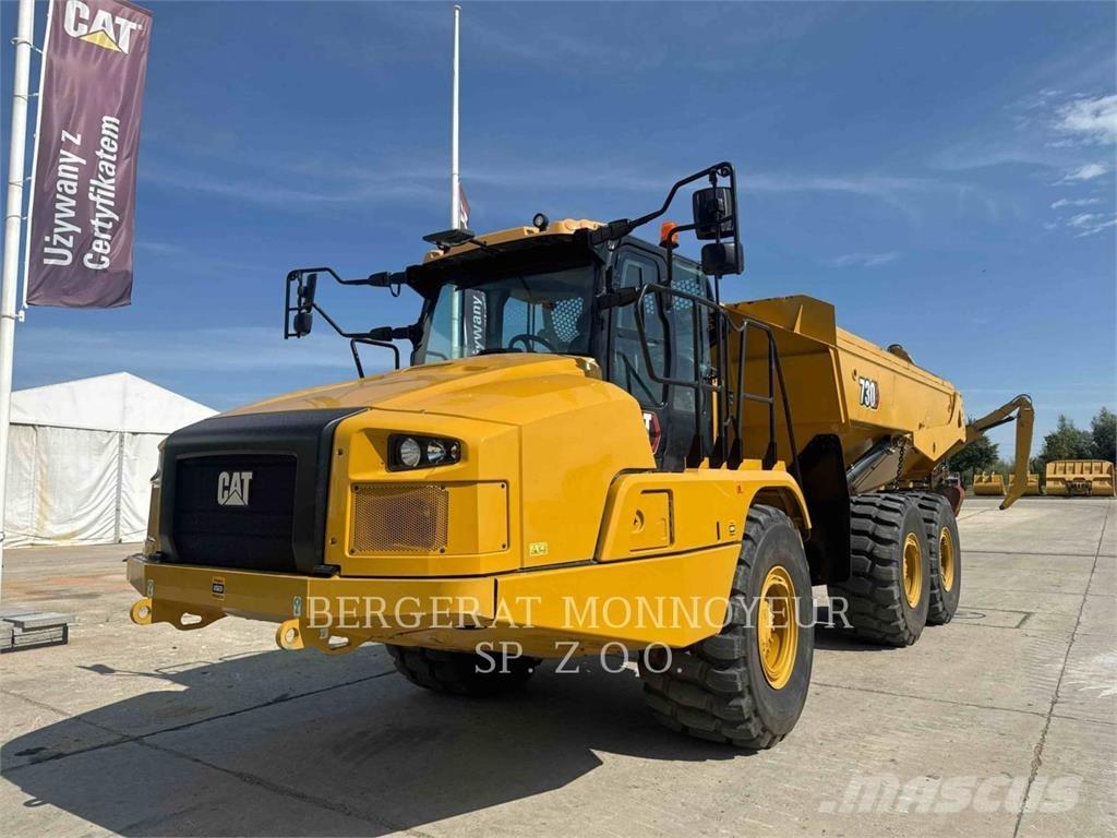 CAT 730 アーティキュレート式ダンプトラック