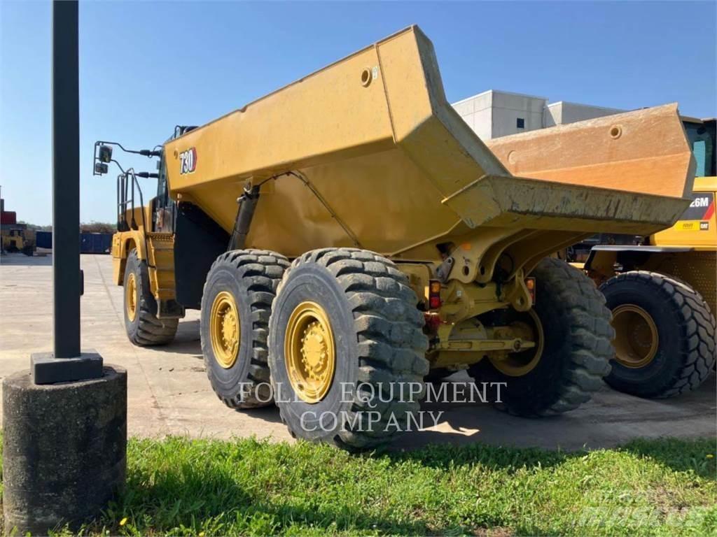CAT 730-04 アーティキュレート式ダンプトラック