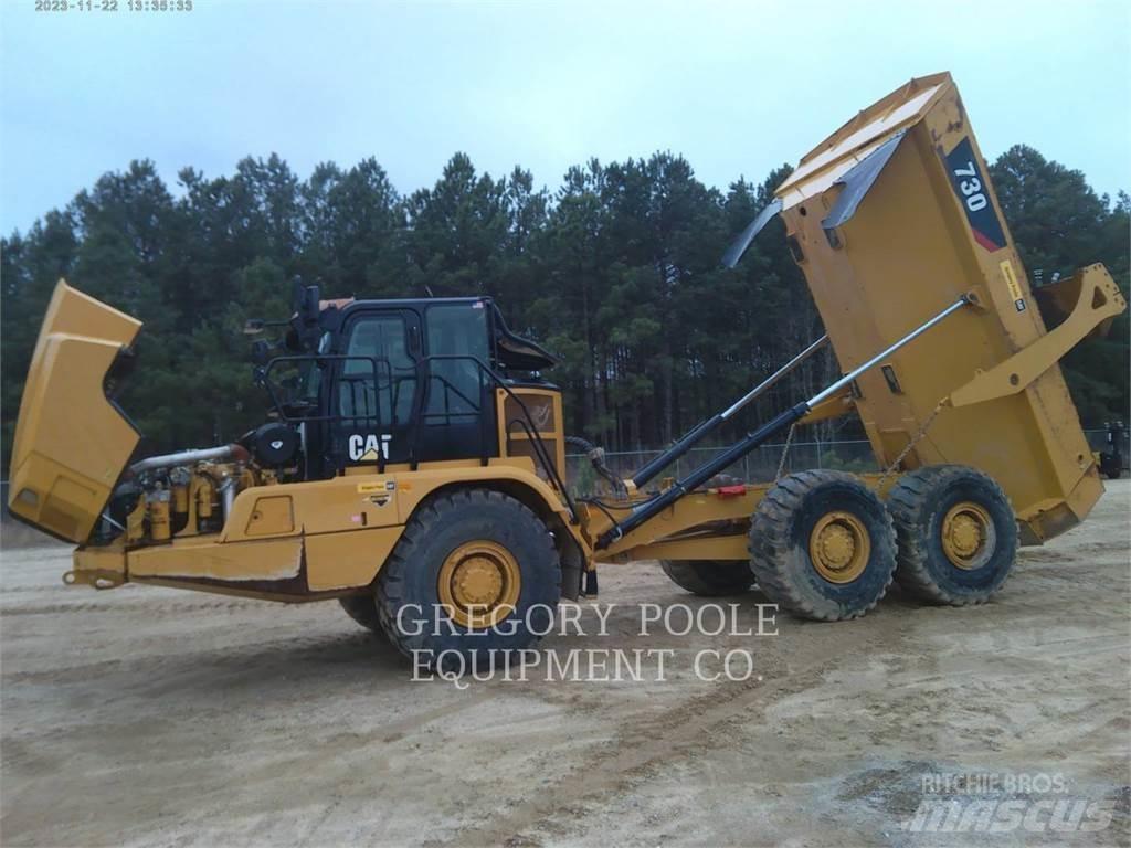 CAT 730-04 アーティキュレート式ダンプトラック