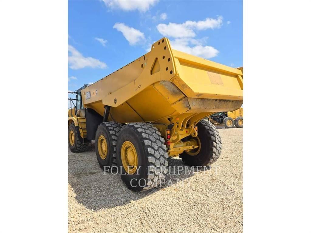 CAT 730-04 アーティキュレート式ダンプトラック