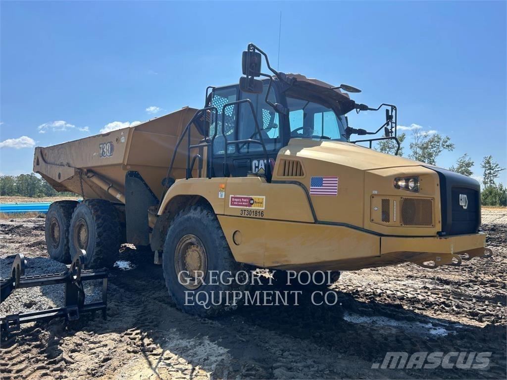 CAT 730-04 アーティキュレート式ダンプトラック
