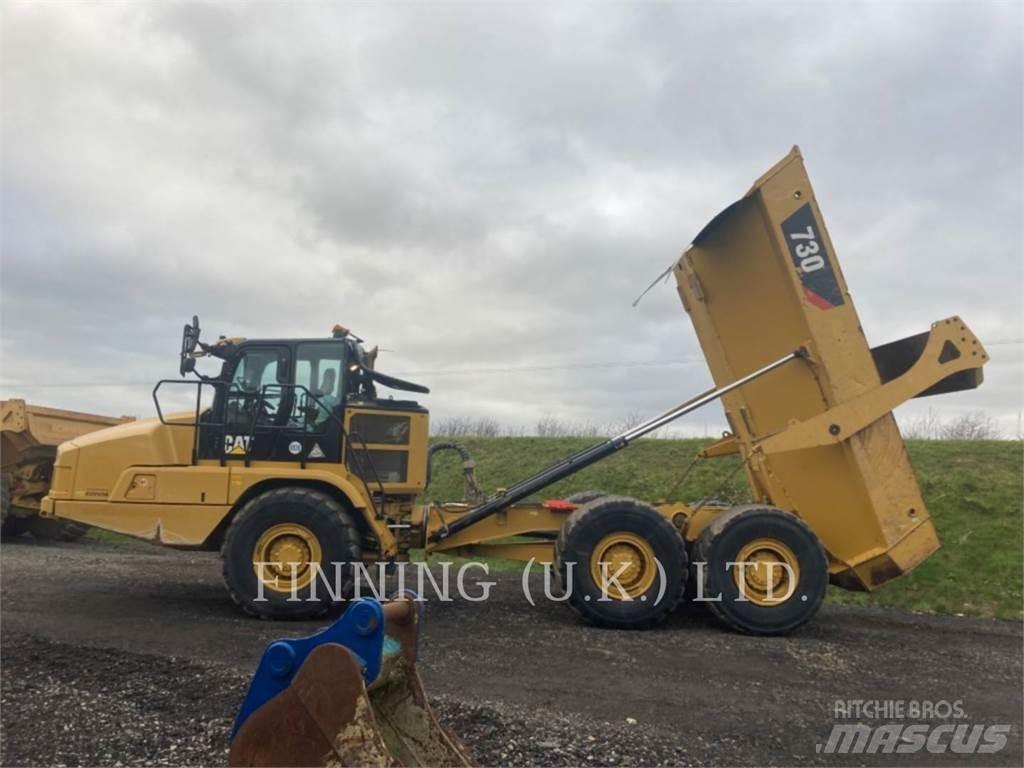 CAT 730-04A アーティキュレート式ダンプトラック