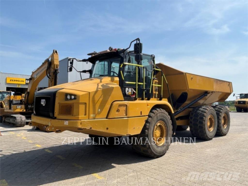CAT 730-04A アーティキュレート式ダンプトラック
