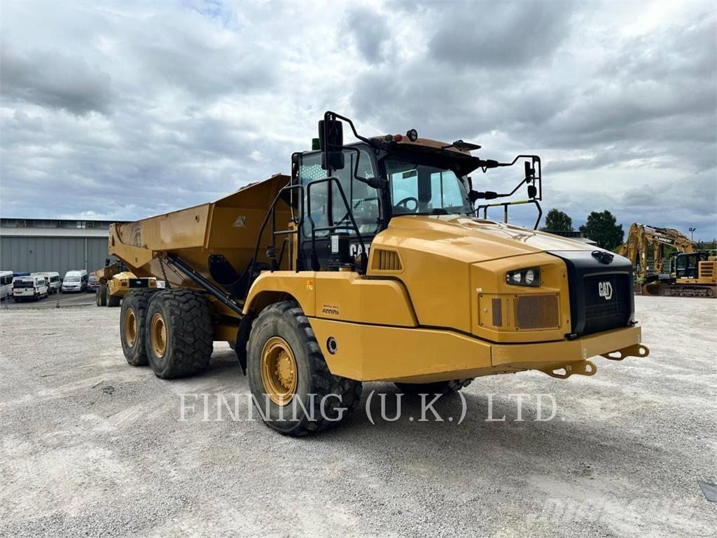 CAT 730-04A アーティキュレート式ダンプトラック