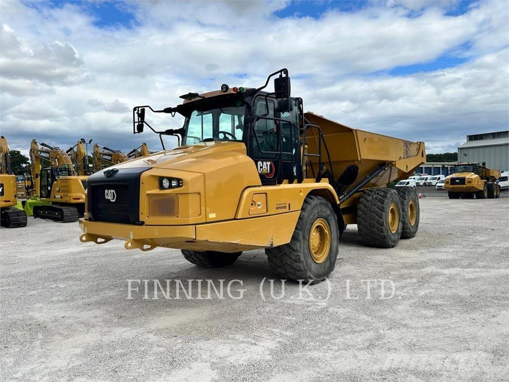 CAT 730-04A アーティキュレート式ダンプトラック