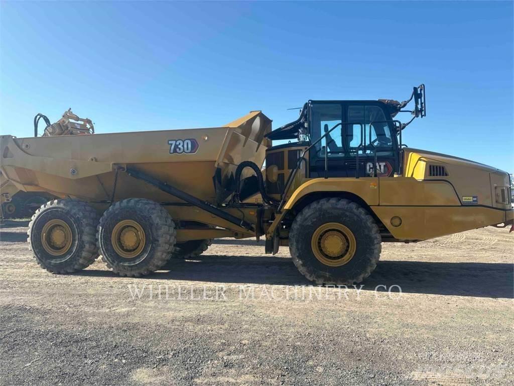 CAT 730 TG アーティキュレート式ダンプトラック