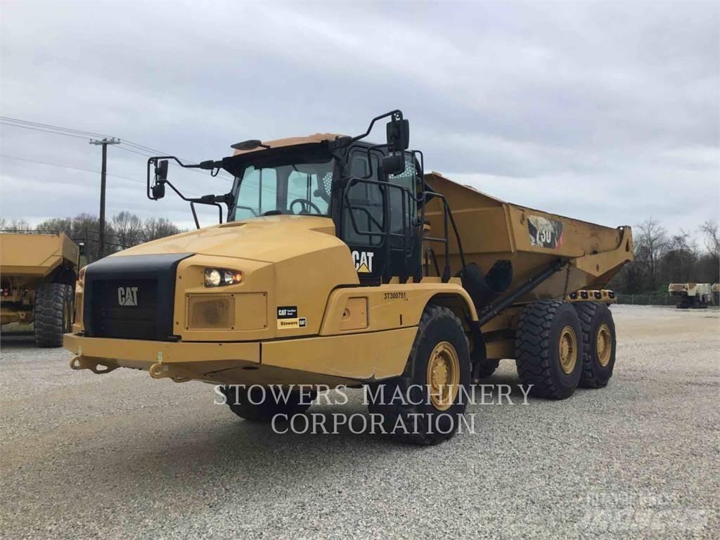CAT 73004 アーティキュレート式ダンプトラック