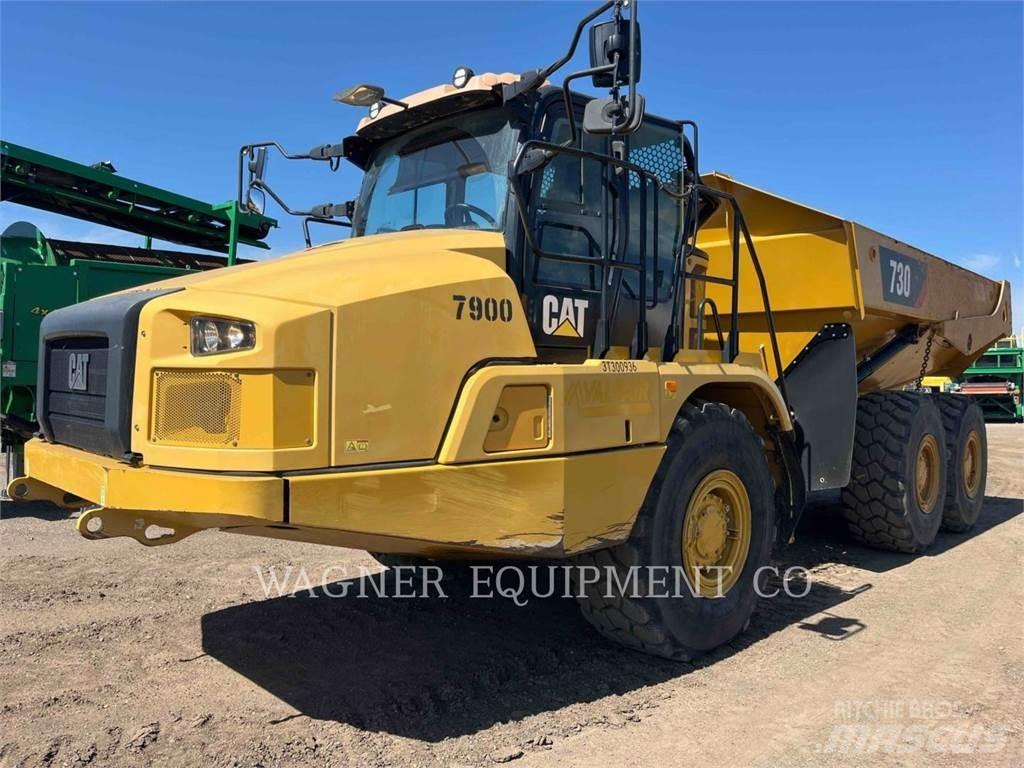 CAT 73004 アーティキュレート式ダンプトラック