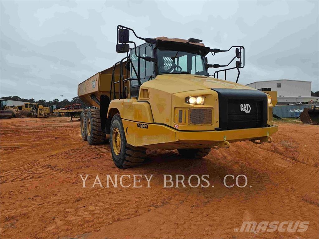 CAT 73004 アーティキュレート式ダンプトラック