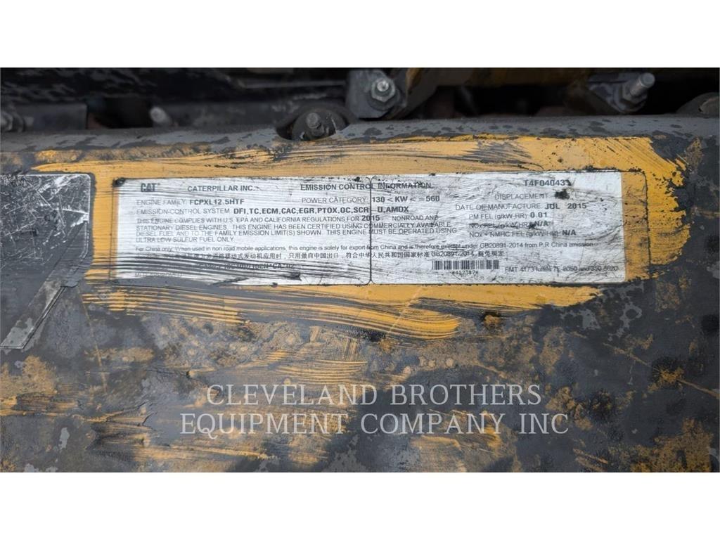 CAT 730C 給水車