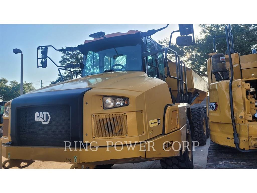 CAT 730TG アーティキュレート式ダンプトラック
