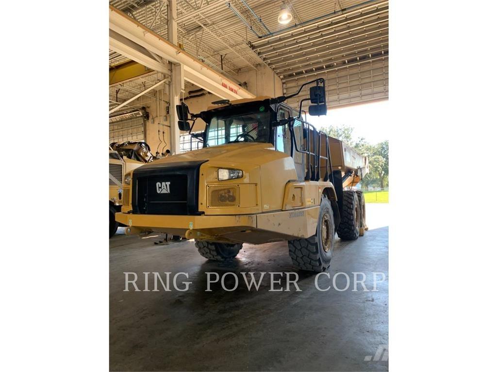 CAT 730TG アーティキュレート式ダンプトラック
