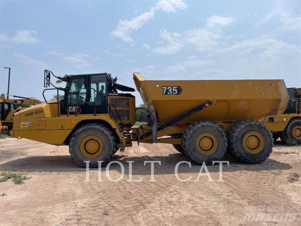 CAT 735 アーティキュレート式ダンプトラック