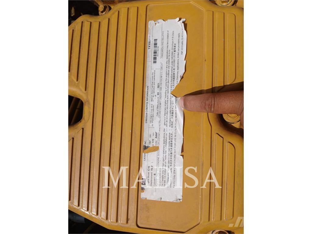 CAT 740 GC アーティキュレート式ダンプトラック