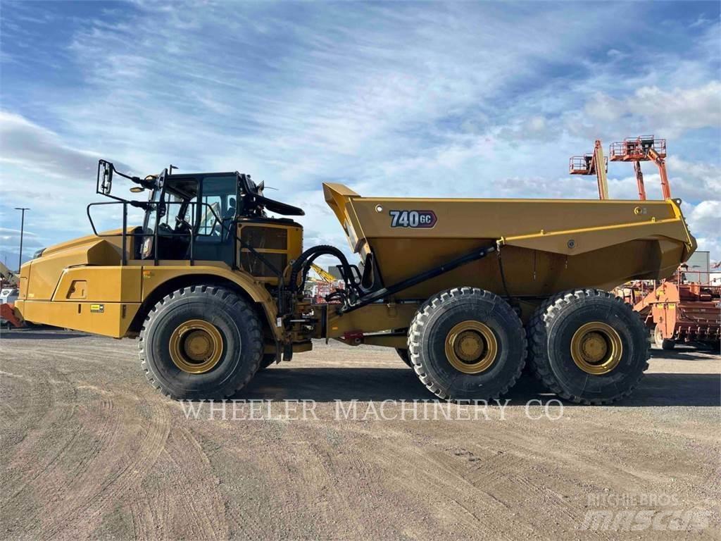CAT 740 GC TG アーティキュレート式ダンプトラック