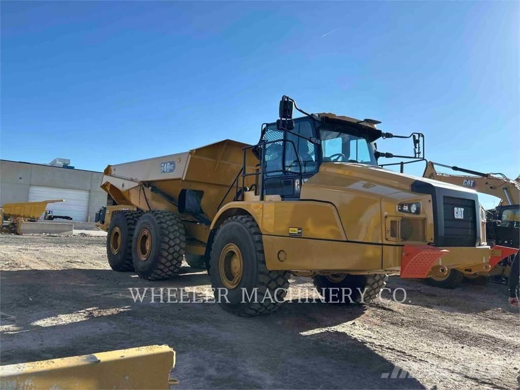 CAT 740 GC TG アーティキュレート式ダンプトラック