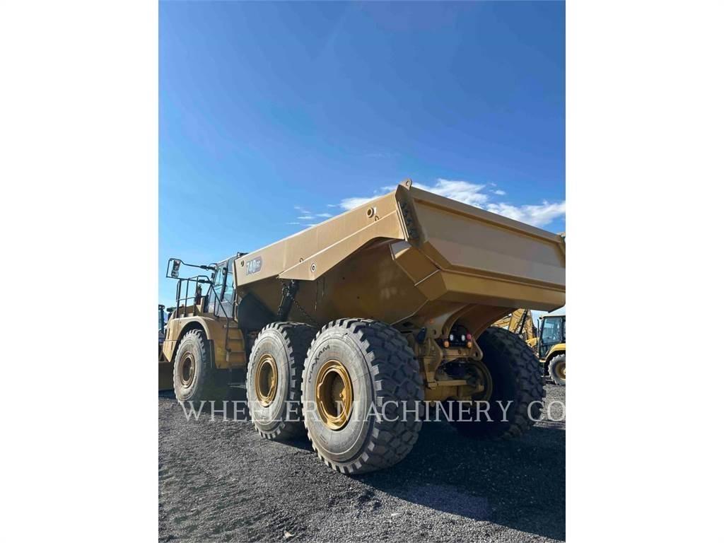 CAT 740 GC TG アーティキュレート式ダンプトラック