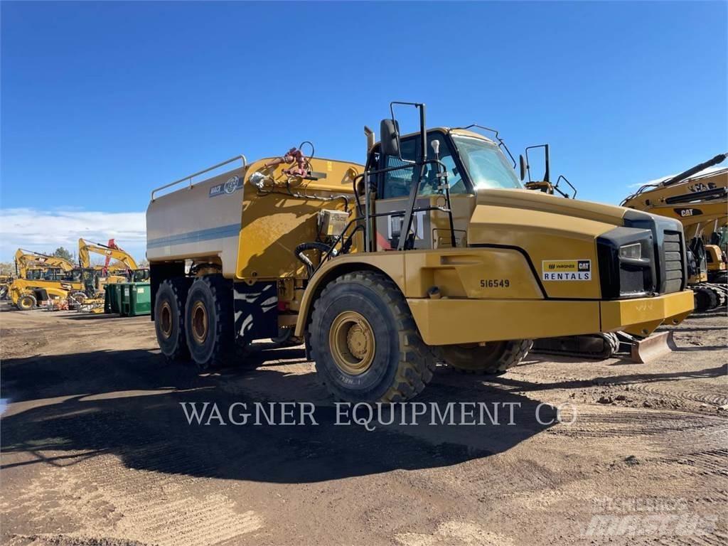 CAT 740B WT RB 給水車