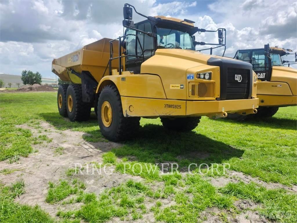 CAT 740GCTG アーティキュレート式ダンプトラック
